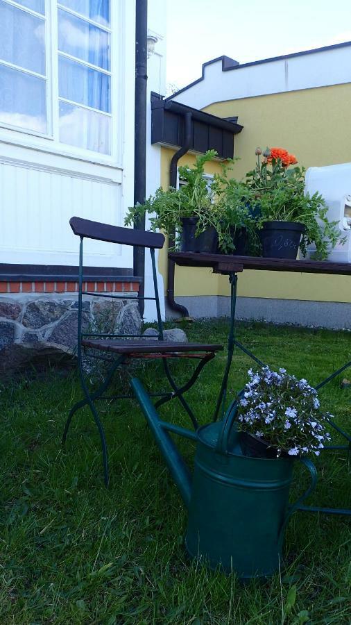 Ferienwohnungen Göhren Exterior foto